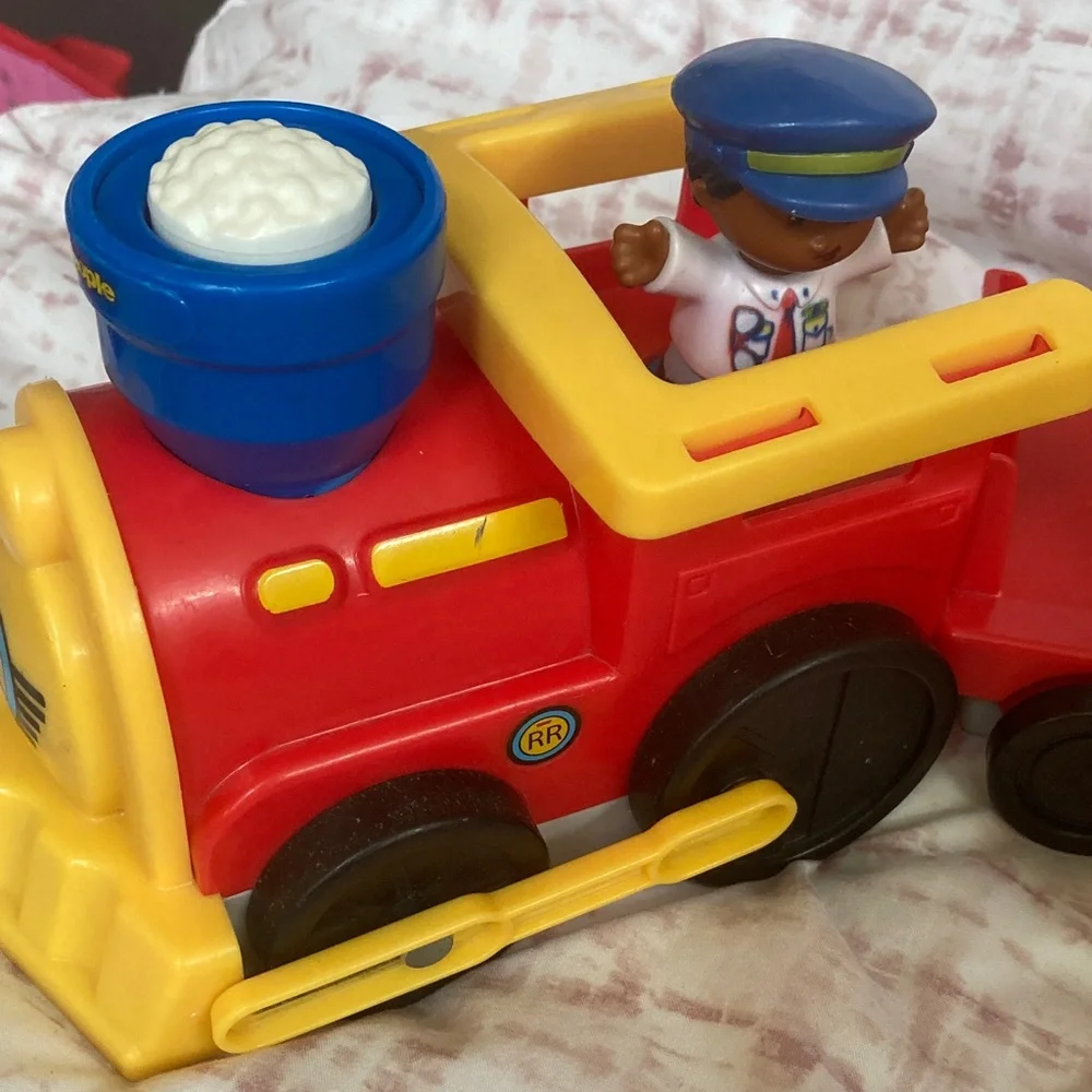 FISHER PRICE Little People Train Set and figures